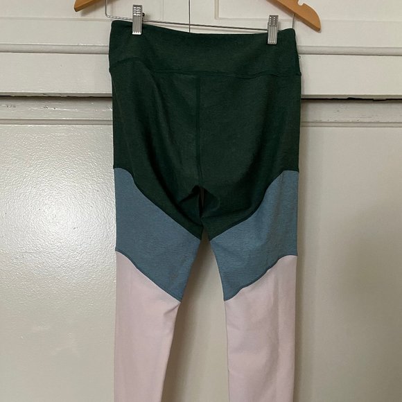 Outdoor Voices Springs 7/8 Leggings—Medium - Picture 4 of 6